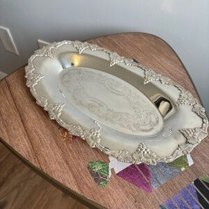 Sussex Plate, Sheffield Reproduction A601 Silver Plated Oval Ornate Serving Tray